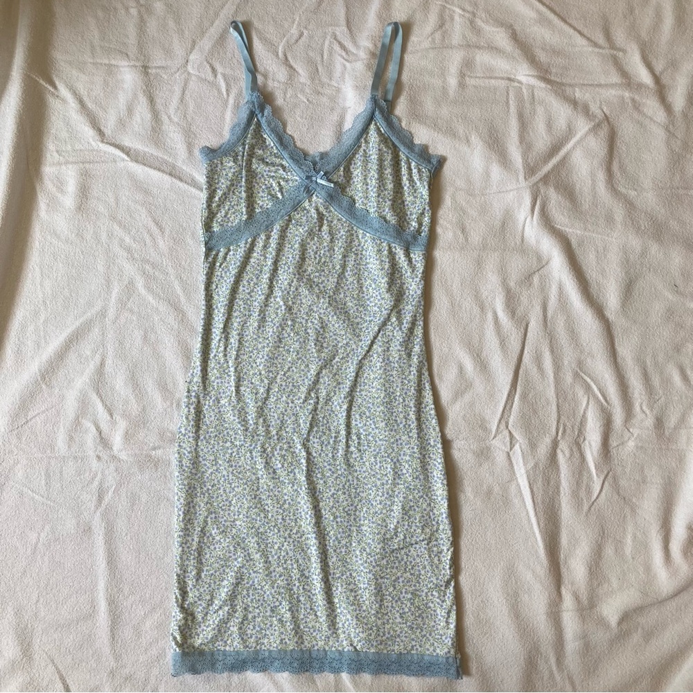 H&M Light Blue Floral Chemise with Lace
